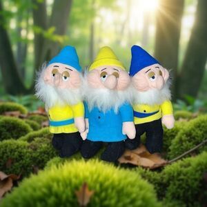 3 Vintage Seven (7) Dwarfs Plush Figures
